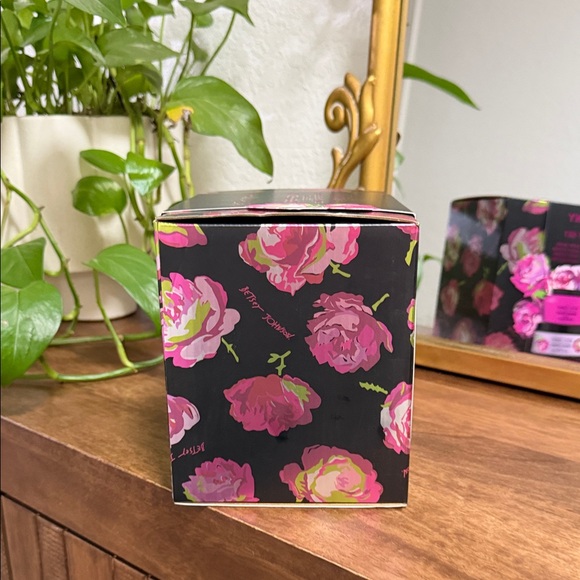 Betsey Johnson Fresh Peony Body Care Gift Set - Pink and Black - Picture 2 of 5